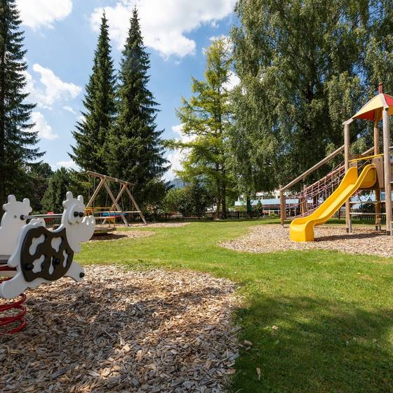 Kinderspielplatz des Hotel-Restaurant Grimmingblick (Foto: Harald Steiner)