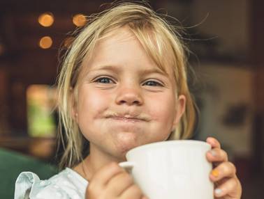 In den steirischen Familienhotels schmeckt's! (Foto: Photo Austria)