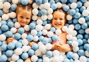 2=3 Special  - harry's home Graz-Smart City