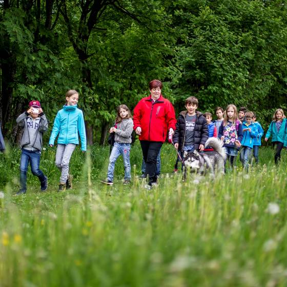 Wanderung mit der Orthofer-Oma (Foto: Tom Lamm)