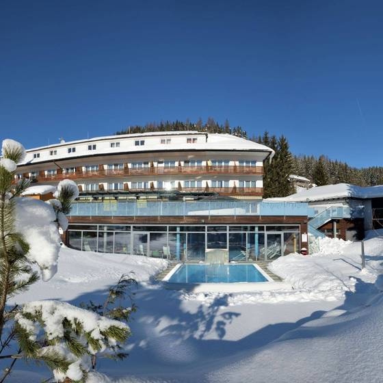 Hotel Restaurant Grimmingblick im Winter (Foto: Huber-It)